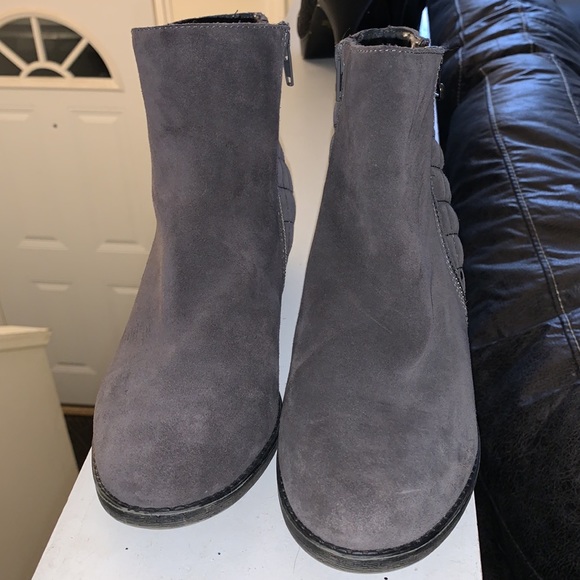 Mid boots w small heel - Picture 2 of 6